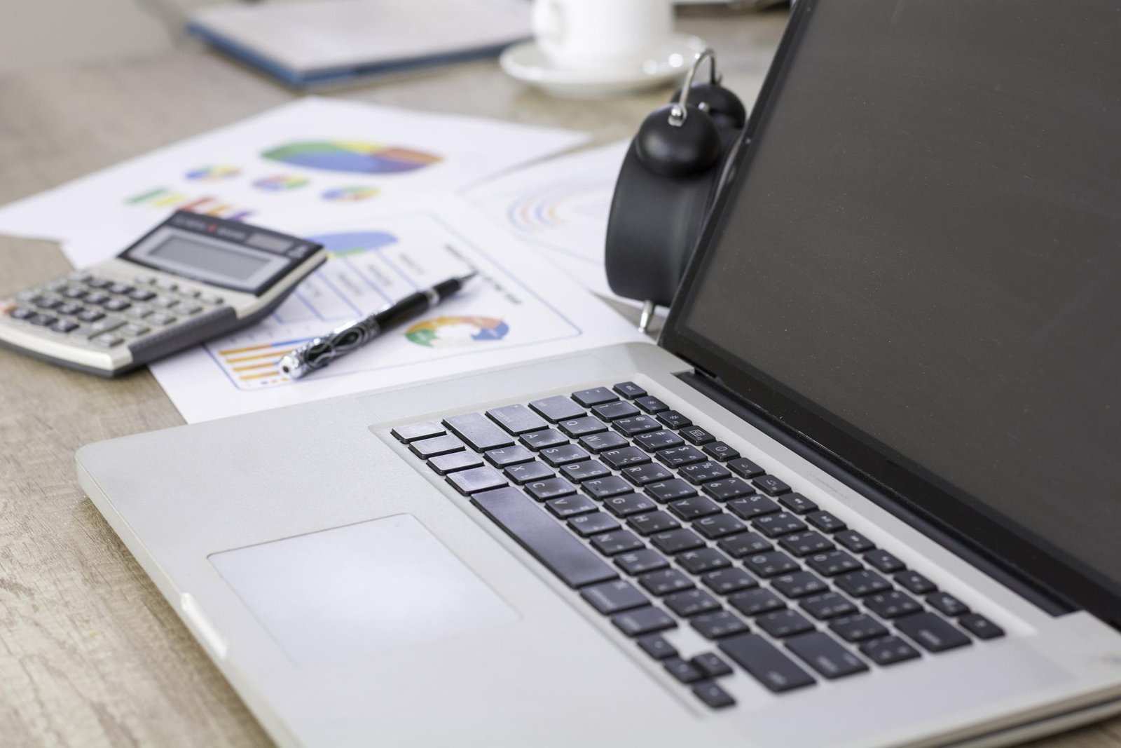 2026 لابتوب لتشغيل Excel أفضل وبرامج التحليل المالي | دليل اختيار لابتوب لتشغيل Excel